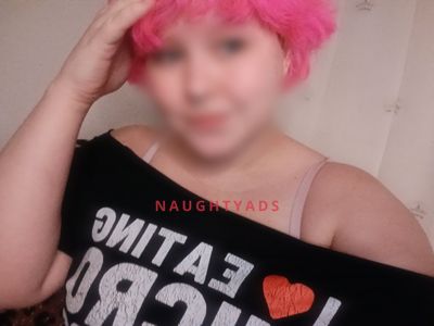 Profile Image of Baldivis Escort Plus Sized Pink Hair 