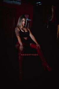 Profile Image of Brisbane BDSM Fetish Caity Luna Lupa