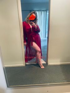 Profile Image of Brisbane Escort CurvyCamilla