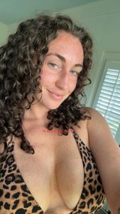 Profile Image of Brisbane Escort Flora