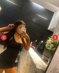 Profile Image of Brisbane Escort Molly Milz