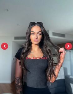 Profile Image of Brisbane Escort Molly Milz