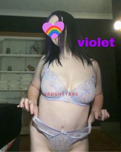Profile Image of Brisbane Escort Violet and Kitty