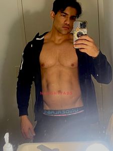 Profile Image of Brisbane Male Escort Lance 