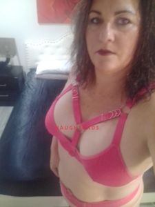 Profile Image of Cairns Escort Jade Whitmore 