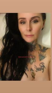 Profile Image of Caloundra Escort The Milking Queen 