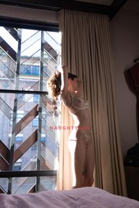 Profile Image of Canberra Escort Lucy Levine