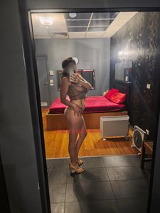 Profile Image of Canberra Escort Piper - 0480 094 199