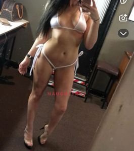 Profile Image of Deakin University Escort Sienna