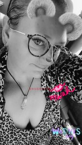 Profile Image of East Kempsey Escort RoxyRoxCox 