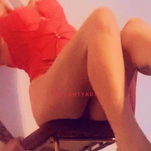 Profile Image of Gold Coast Escort Cammie