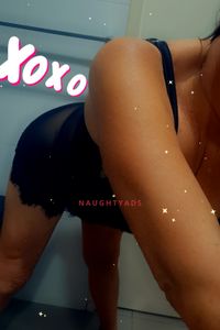 Profile Image of Gold Coast Escort Riley Black