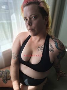 Profile Image of Ipswich Escort Carly Morgan