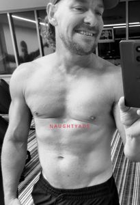 Profile Image of Kingaroy Male Escort R Banks