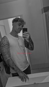 Profile Image of Darwin Male Escort Robin