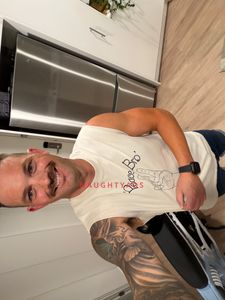 Profile Image of Gold Coast Male Escort Mitchell 