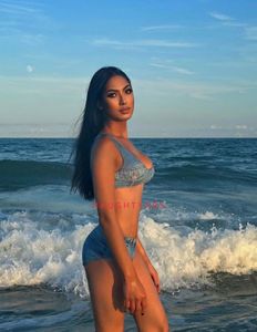 Profile Image of Melbourne Escort Alice 