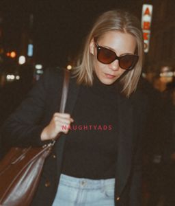 Profile Image of Melbourne Escort Casey