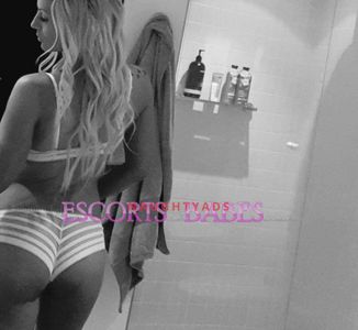 Profile Image of Melbourne Escort Chloe Sinclair 