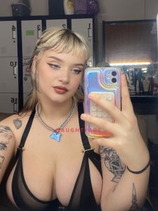 Profile Image of Melbourne Escort Daisy Dukes