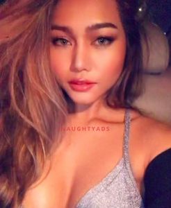 Profile Image of Melbourne Escort Daisy