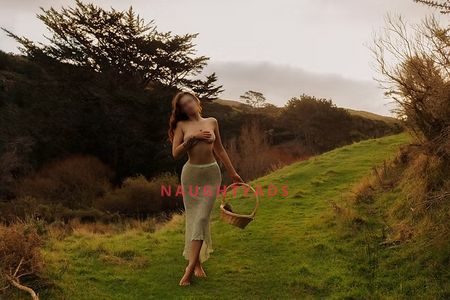 Profile Image of Melbourne Escort ELLE