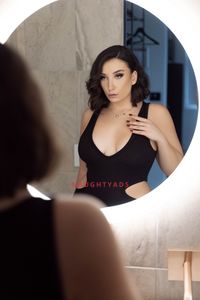 Profile Image of Melbourne Escort Hedonistic Trait