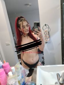 Profile Image of Melbourne Escort Ivy Rose
