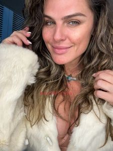 Profile Image of Melbourne Escort Kylie Wyote 