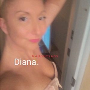 Profile Image of Melbourne Escort Diana Aussie in Hoppers crossing & Linh Vietnamese in Geelong