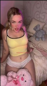 Profile Image of Melbourne Escort Lola Sparks
