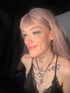 Profile Image of Melbourne Escort Mercedes