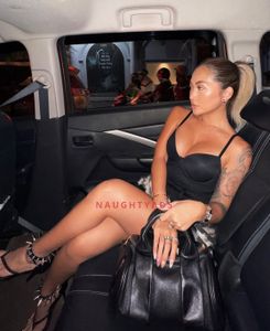 Profile Image of Melbourne Escort Mysterious bombshells