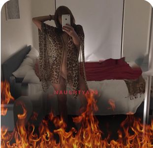 Profile Image of Melbourne Escort Rachelle Chocolates