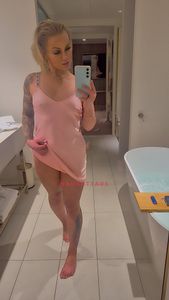 Profile Image of Melbourne Escort Scarlett