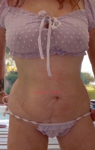 Profile Image of Melbourne Escort Submissive Martine