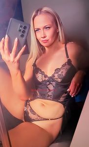 Profile Image of Melbourne Escort Taylor Banks 