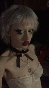 Profile Image of Melbourne Escort Violet 