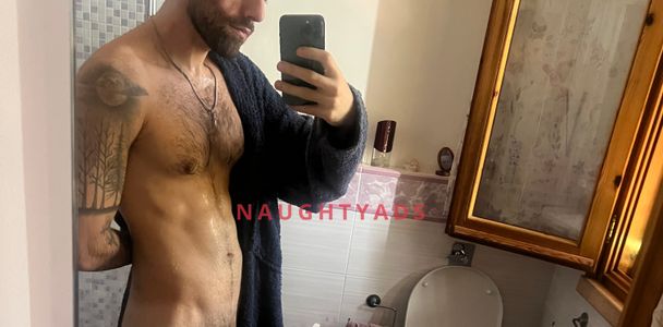 Profile Image of Melbourne Male Escort SimoneItalian