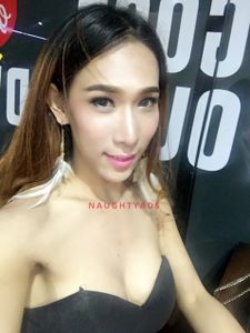 Profile Image of Melbourne Trans Escort Karisa