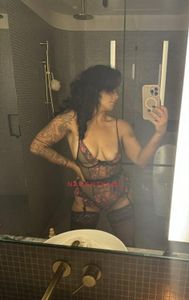 Profile Image of Sydney Escort KINKY BITCH