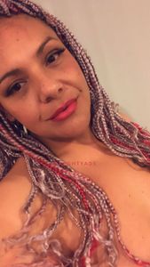 Profile Image of North Wollongong Escort Violet 