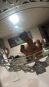 Profile Image of Papamoa Beach Male Escort Wolfie costellla