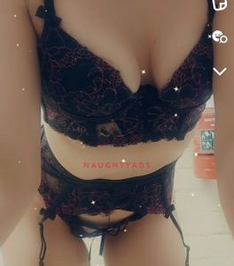 Profile Image of Perth Escort Mia