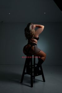 Profile Image of Melbourne Escort Stephanie