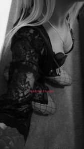 Profile Image of Perth Escort “Summer Rae”