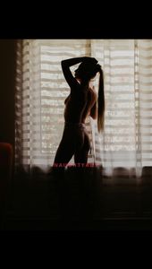 Profile Image of Perth Escort “Summer”