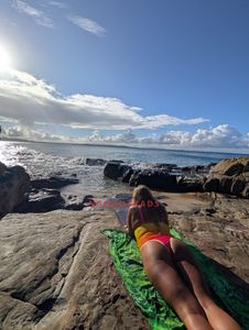 Profile Image of Sunshine Coast Escort Roxy