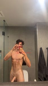 Profile Image of Sunshine Coast Male Escort Eli