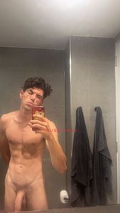 Profile Image of Sunshine Coast Male Escort Eli